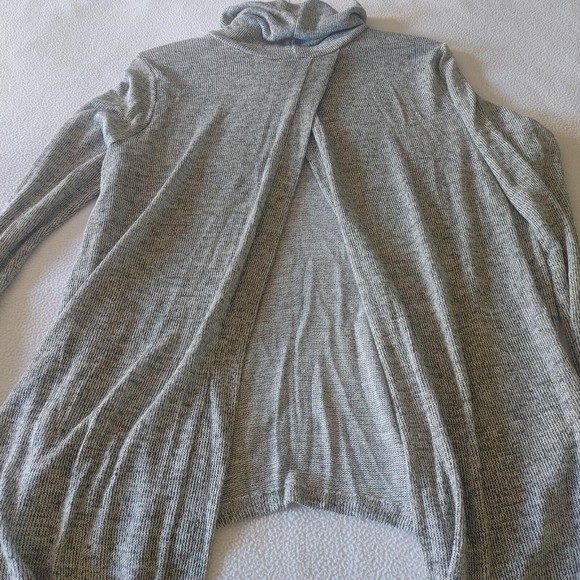 Self Esteem Long Sleeve Turtleneck Split Back Hi-Lo Tunic Top Women's Size XL - Picture 6 of 8